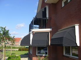 Zonwering buiten overkapping